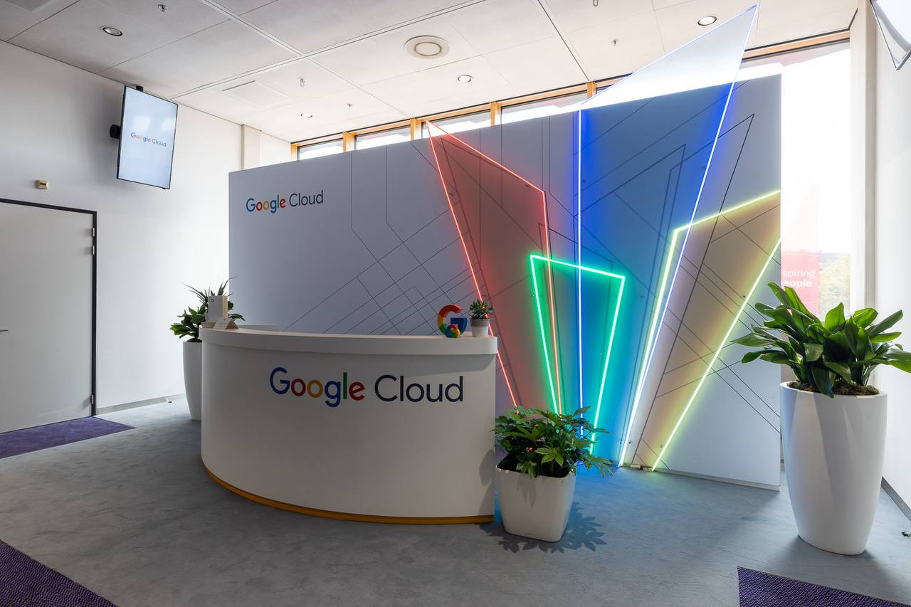 Conference and Side Event Photography at Trade Shows trade show photography